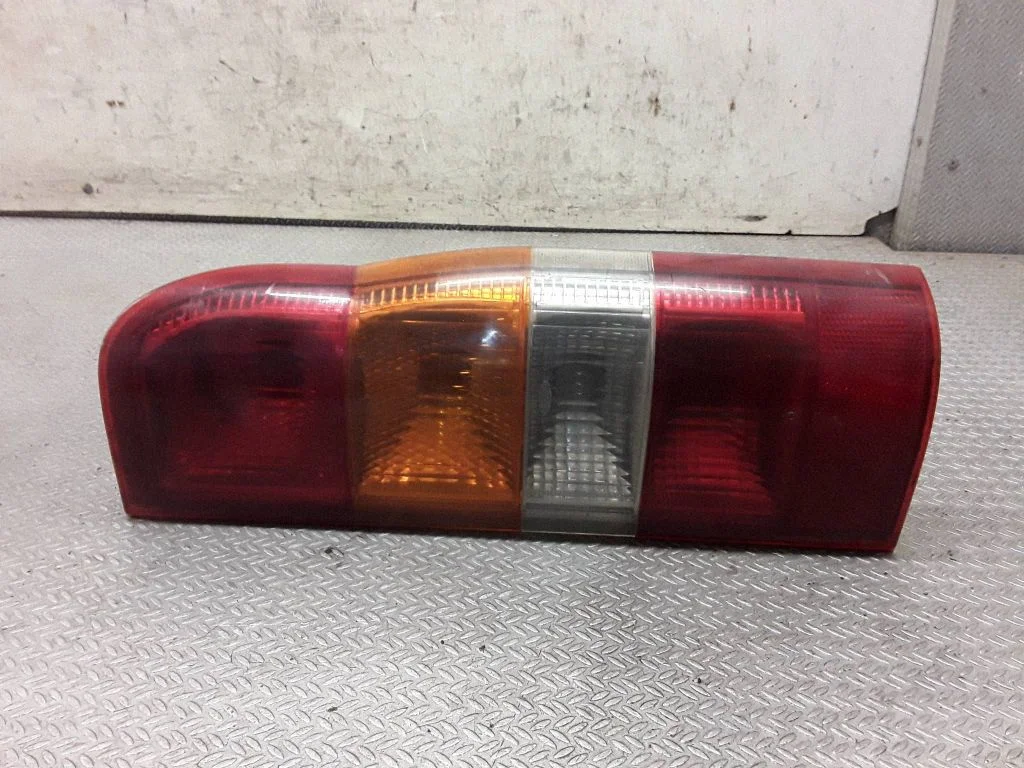 Rear/tail lights – Ford Transit - Tourneo Connect (2003-2008)