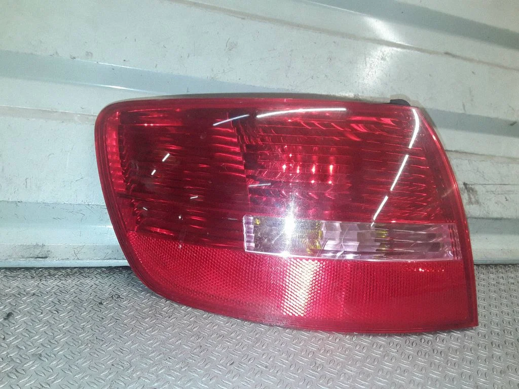Rear/tail lights – Audi A6 Allroad C6 (2006-2011)