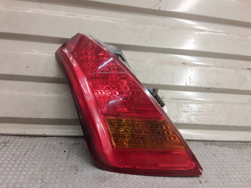 Rear/tail lights – Nissan Murano Z50 (2002-2008)