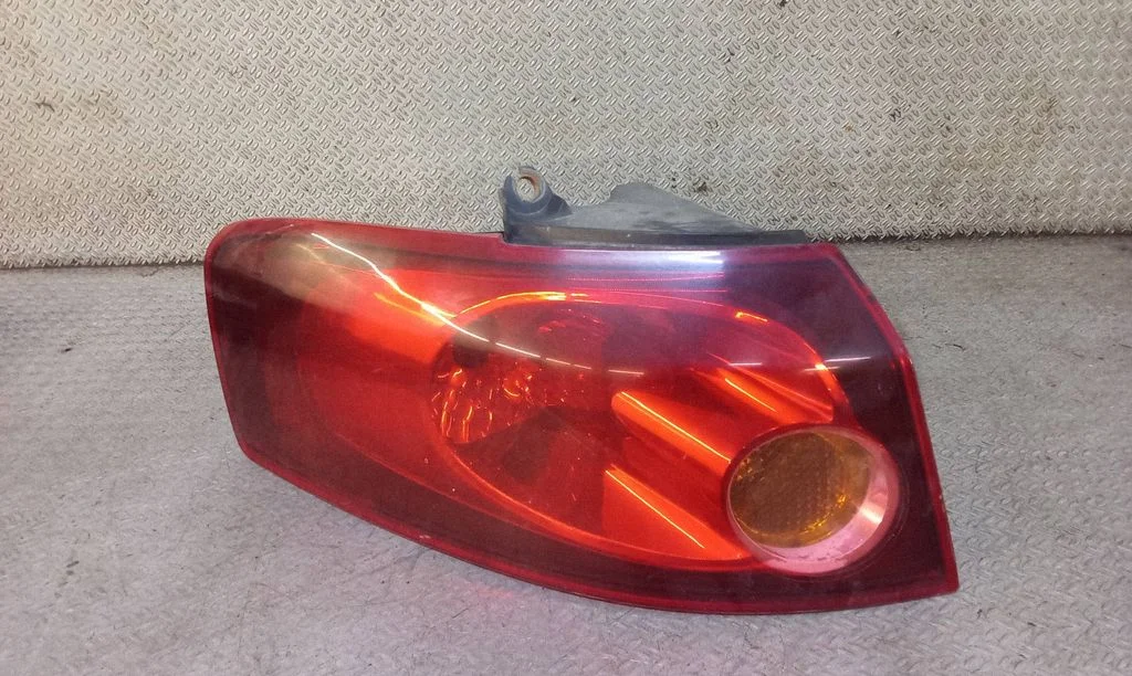 Tagatuli keres 51727250 – Fiat Croma (2006-2016)