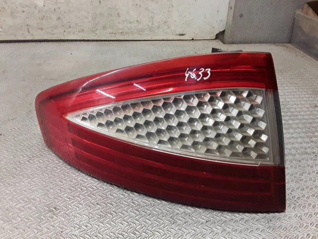 Rear/tail lights – Ford Mondeo MK IV (2007-2014)