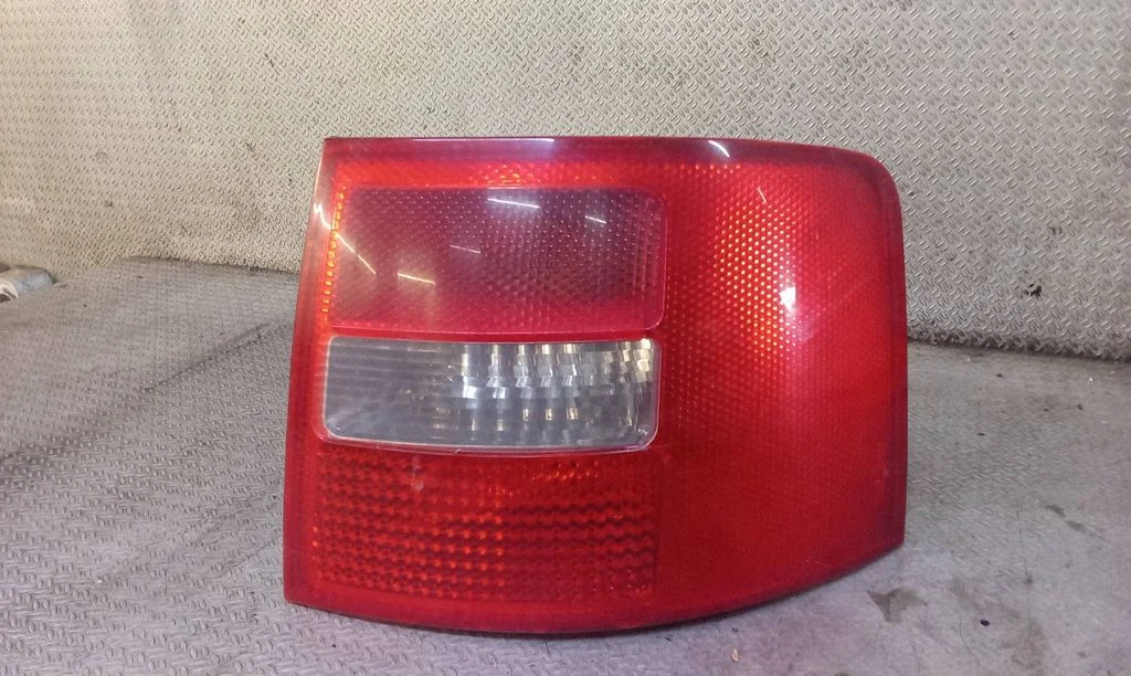 Rear/tail lights – Audi A6 Allroad C5 (1999-2005)