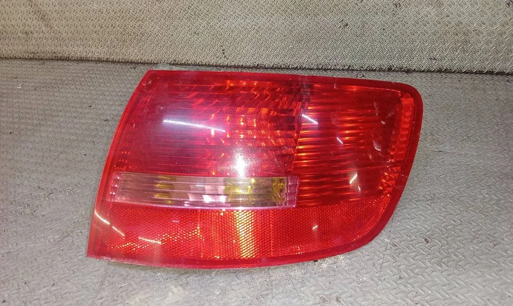 Rear/tail lights – Audi A6 Allroad C5 (1999-2005)