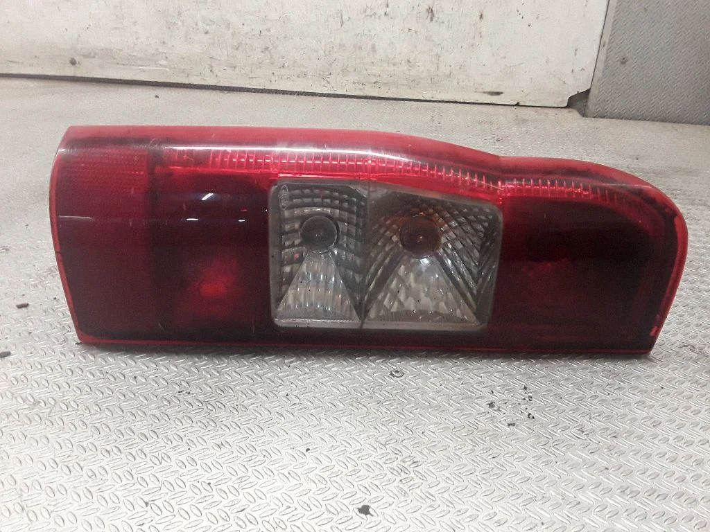 Rear/tail lights – Ford Transit - Tourneo Connect (2009-2013)