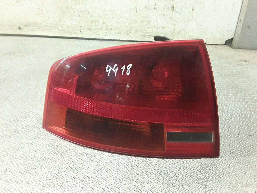Rear/tail lights – Audi A4 S4 B7 8E 8H (2005-2008)
