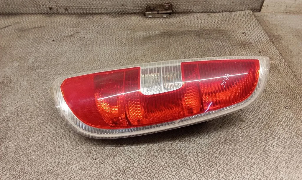 Rear/tail lights – Skoda Roomster (5J) (2006-2015)