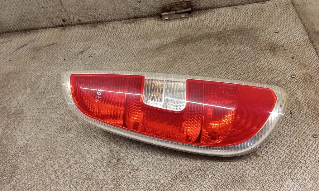 Rear/tail lights – Skoda Roomster (5J) (2006-2015)
