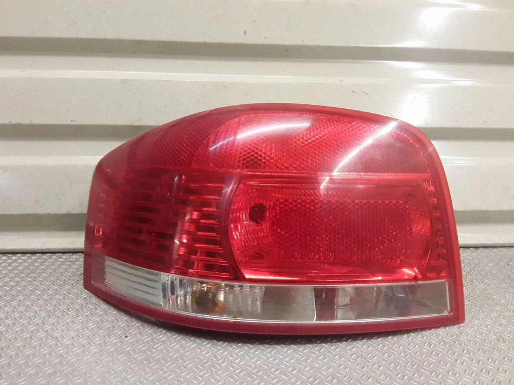 Rear/tail lights – Audi A3 S3 8L (1996-2003)