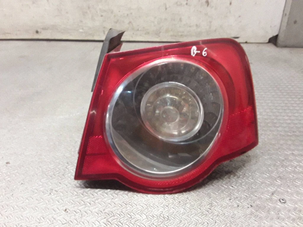 Rear/tail lights – Volkswagen Passat B6 (2005-2010)