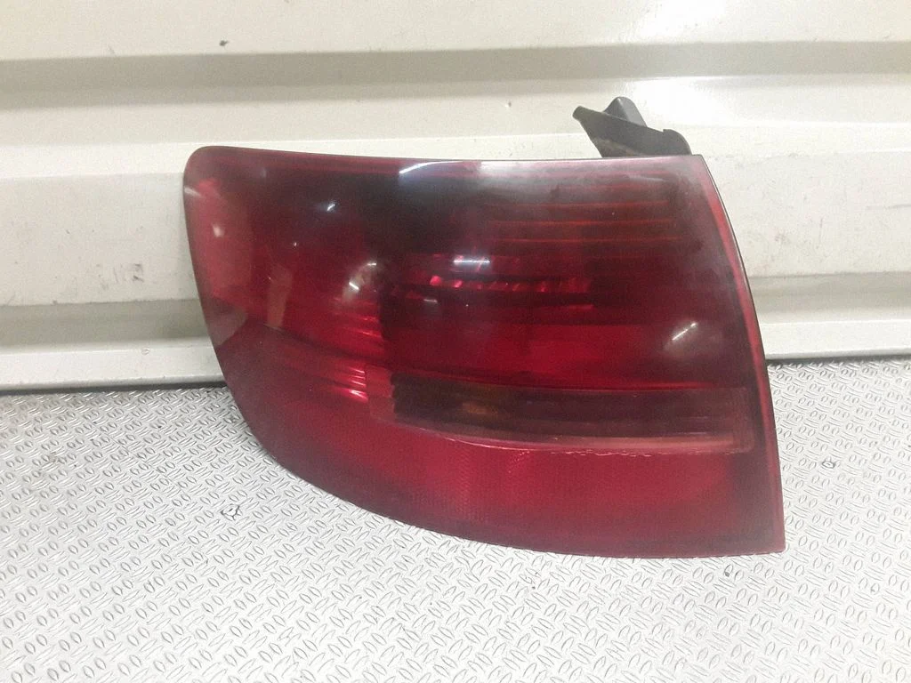 Rear/tail lights – Audi A6 Allroad C5 (1999-2005)
