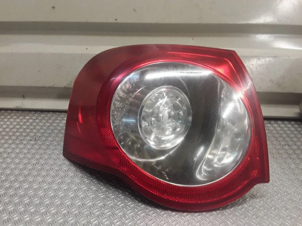 Rear/tail lights – Volkswagen Passat B6 (2005-2010)