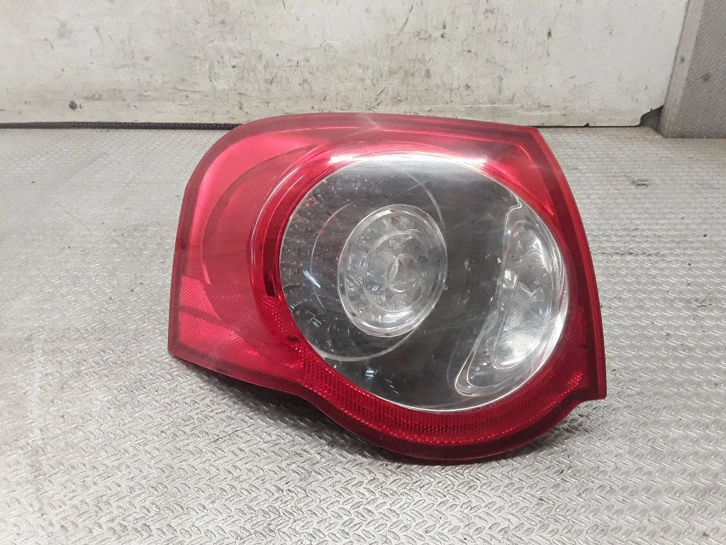 Rear/tail lights – Volkswagen Passat B5.5 (2001-2005)