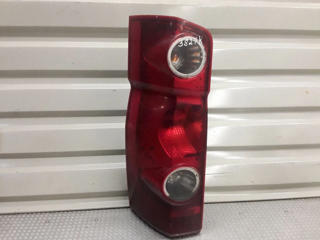 Rear/tail lights – Volkswagen Crafter (2006-2016)