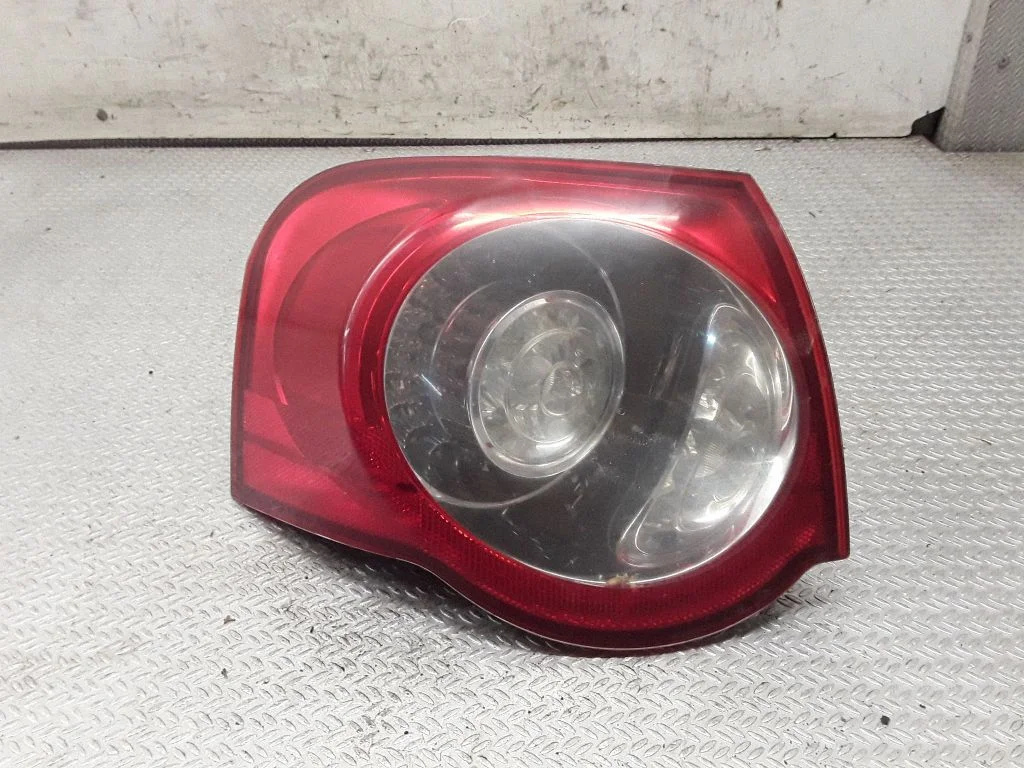 Rear/tail lights – Volkswagen Passat B6 (2005-2010)