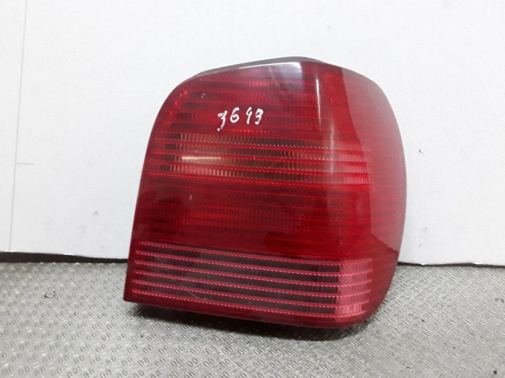 Rear/tail lights – Volkswagen Polo III 6N 6N2 6NF (1995-2001)