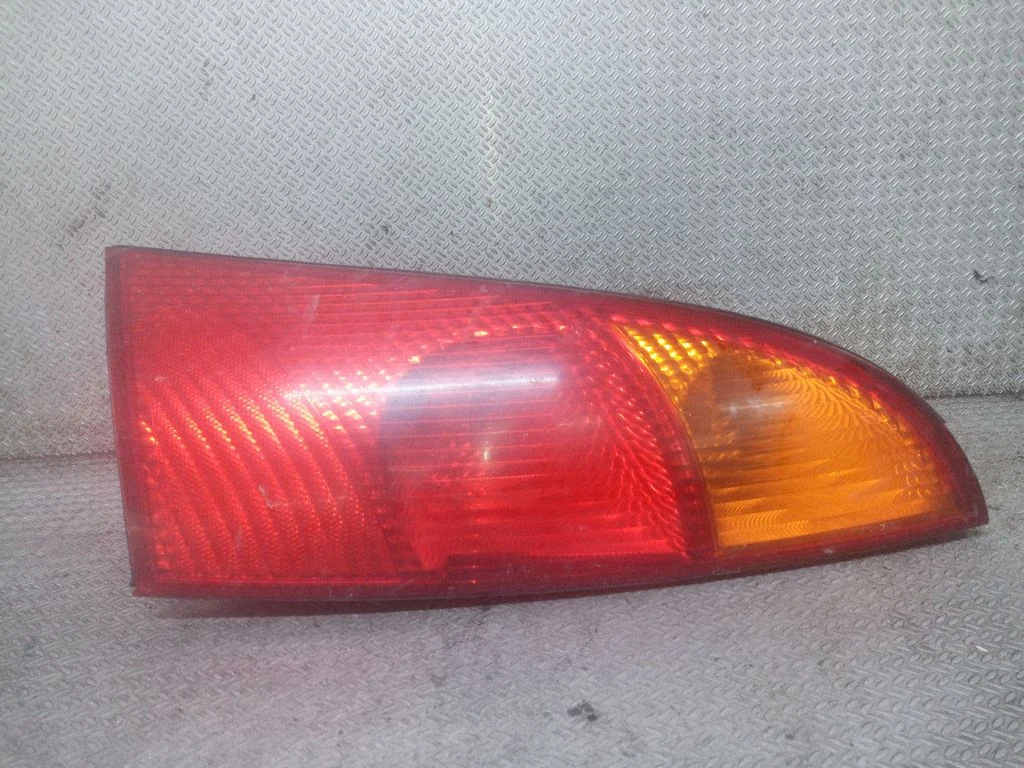 Rear/tail lights – Ford Focus C-MAX (2003-2010)