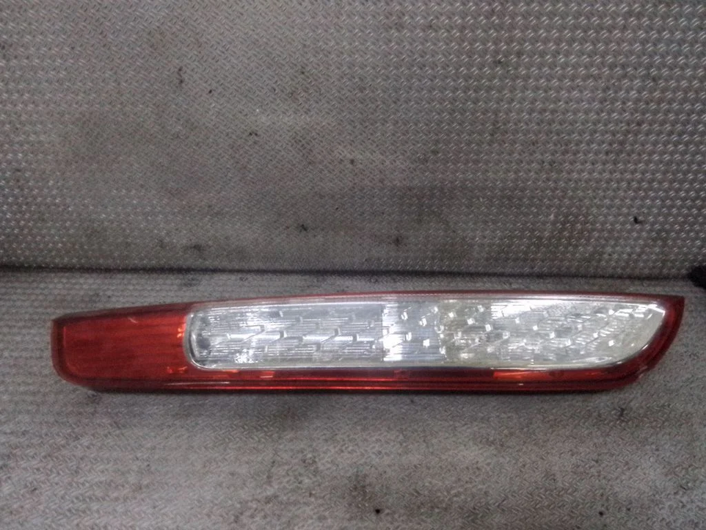 Rear/tail lights – Ford Focus C-MAX (2003-2010)