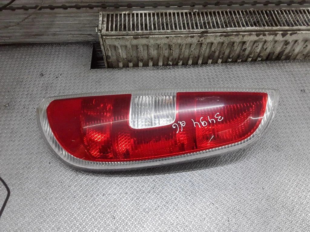 Rear/tail lights – Skoda Roomster (5J) (2006-2015)