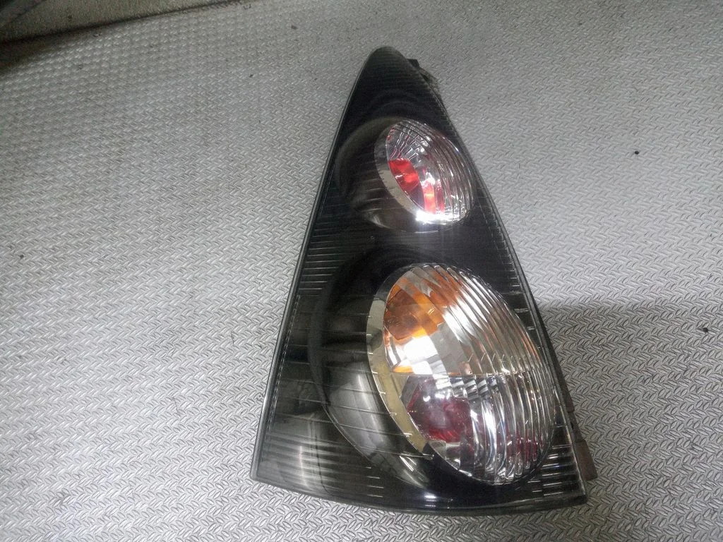 Tagatuli keres – Citroen C1 (2006-2013), vasak