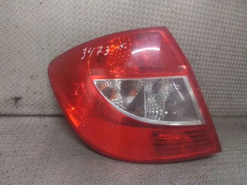 Rear/tail lights – Renault Thalia II (2008-)