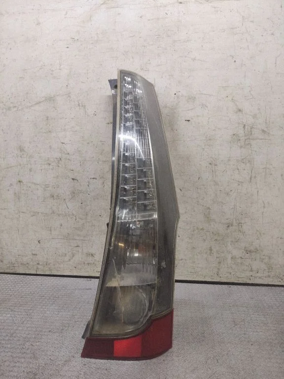 Lampa tylna w błotniku 22087642
