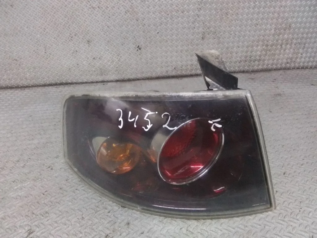 Lampa tylna w błotniku – Seat Ibiza IV (6J,6P) (2008-2017)