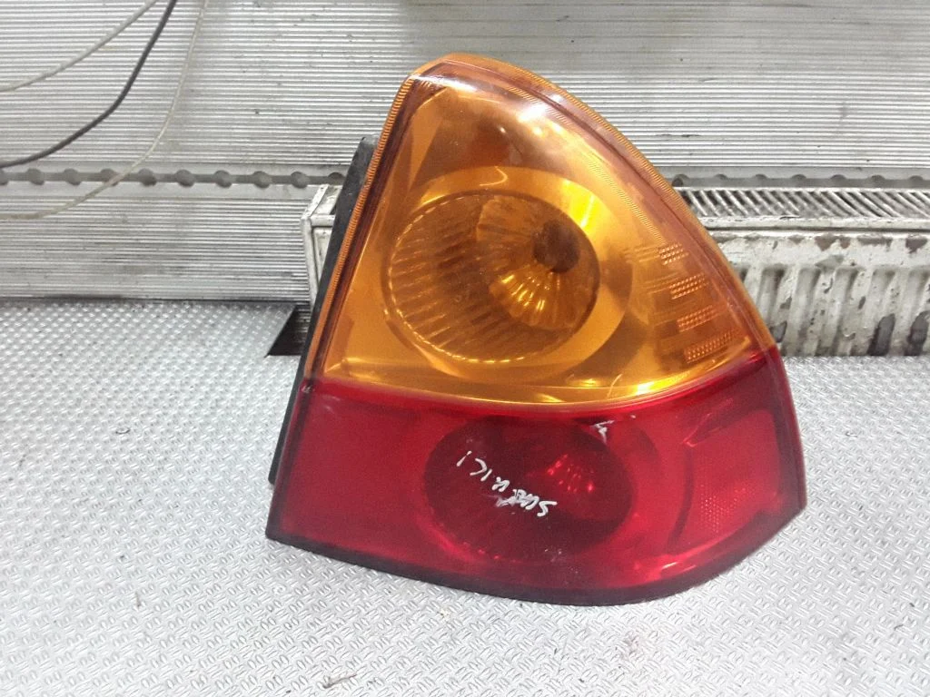 Rear/tail lights 22032691