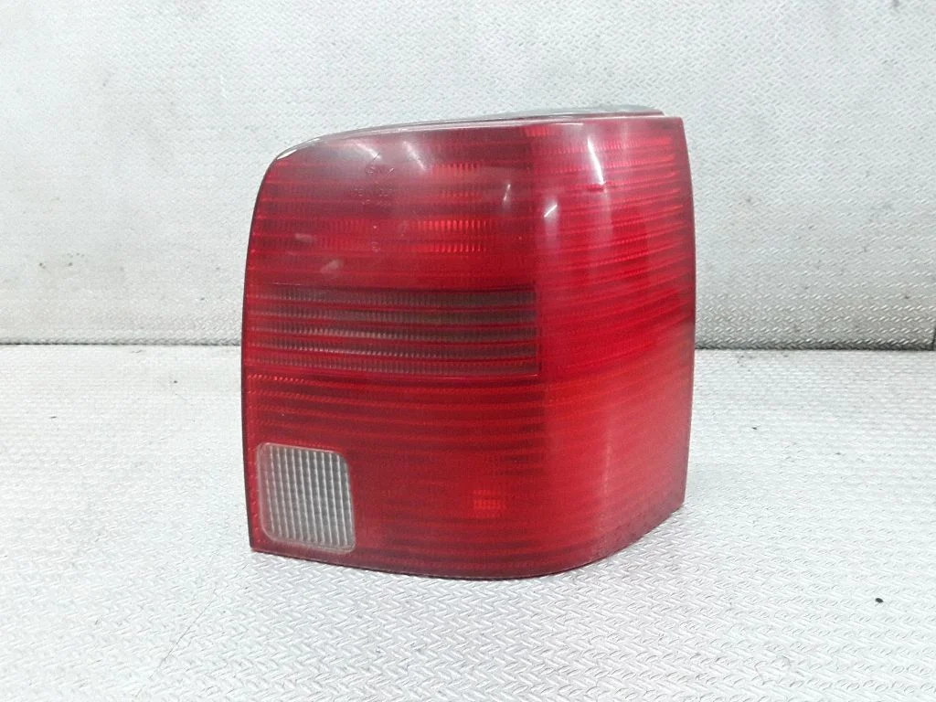 Rear/tail lights – Volkswagen Passat B5 (1997-2000)