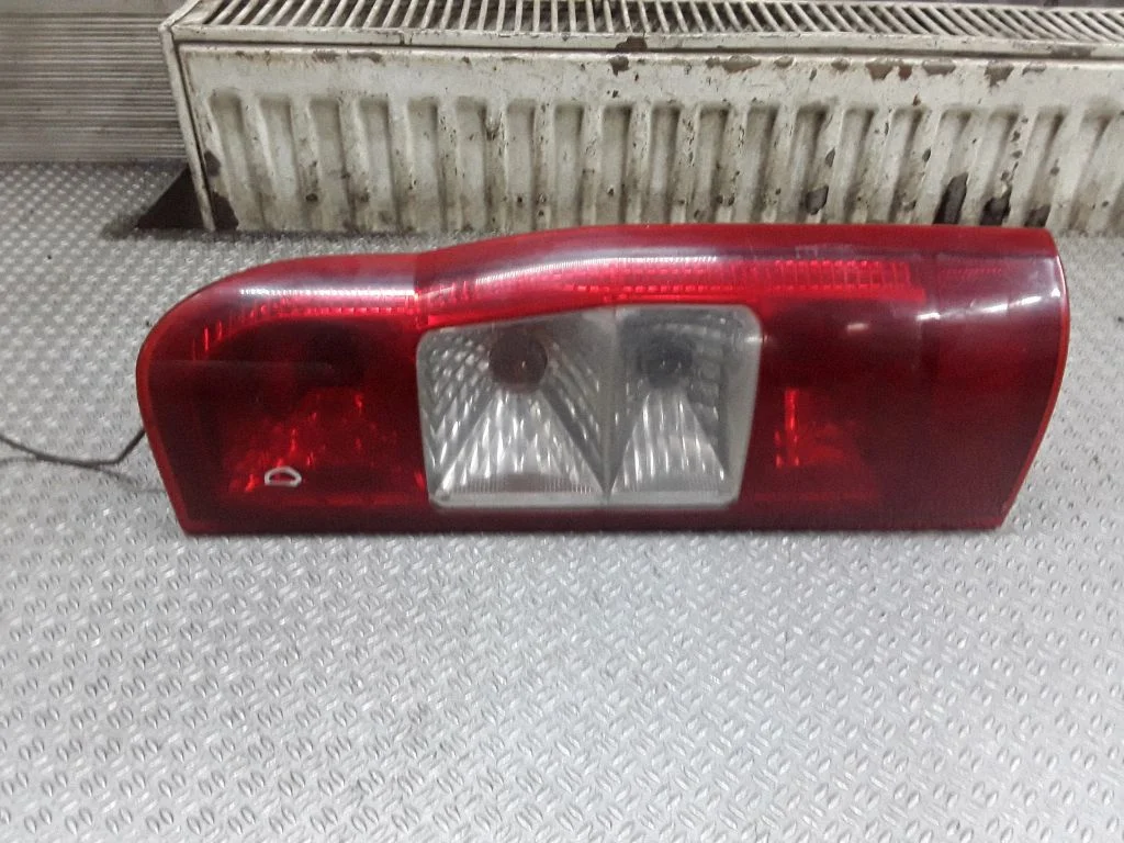 Rear/tail lights – Ford Transit - Tourneo Connect (2003-2008)