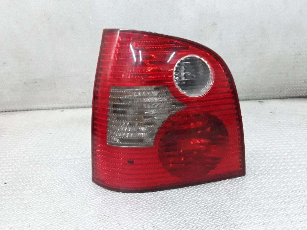 Rear/tail lights – Volkswagen Polo (2002-2005)