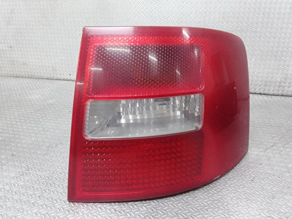 Rear/tail lights – Audi A6 Allroad C5 (1999-2005)
