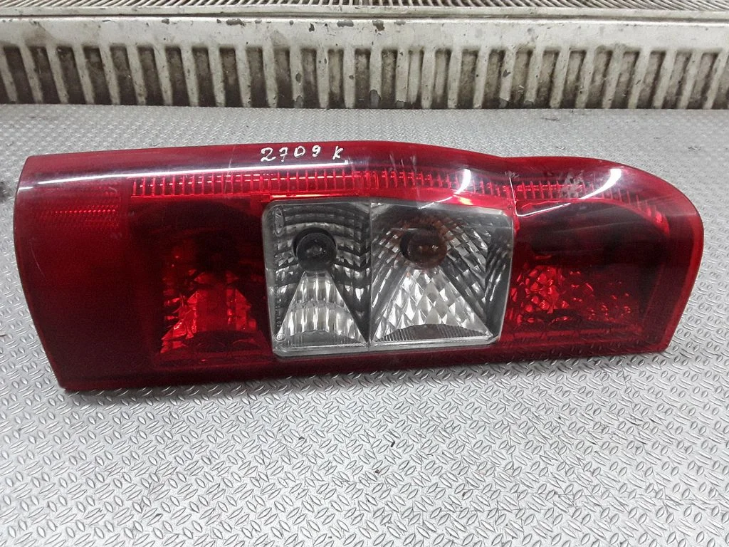 Rear/tail lights – Ford Transit - Tourneo Connect (2009-2013)