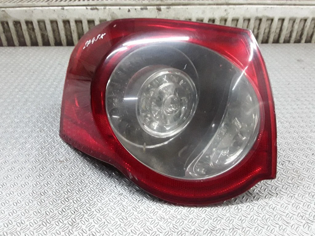 Rear/tail lights – Volkswagen Passat B6 (2005-2010)