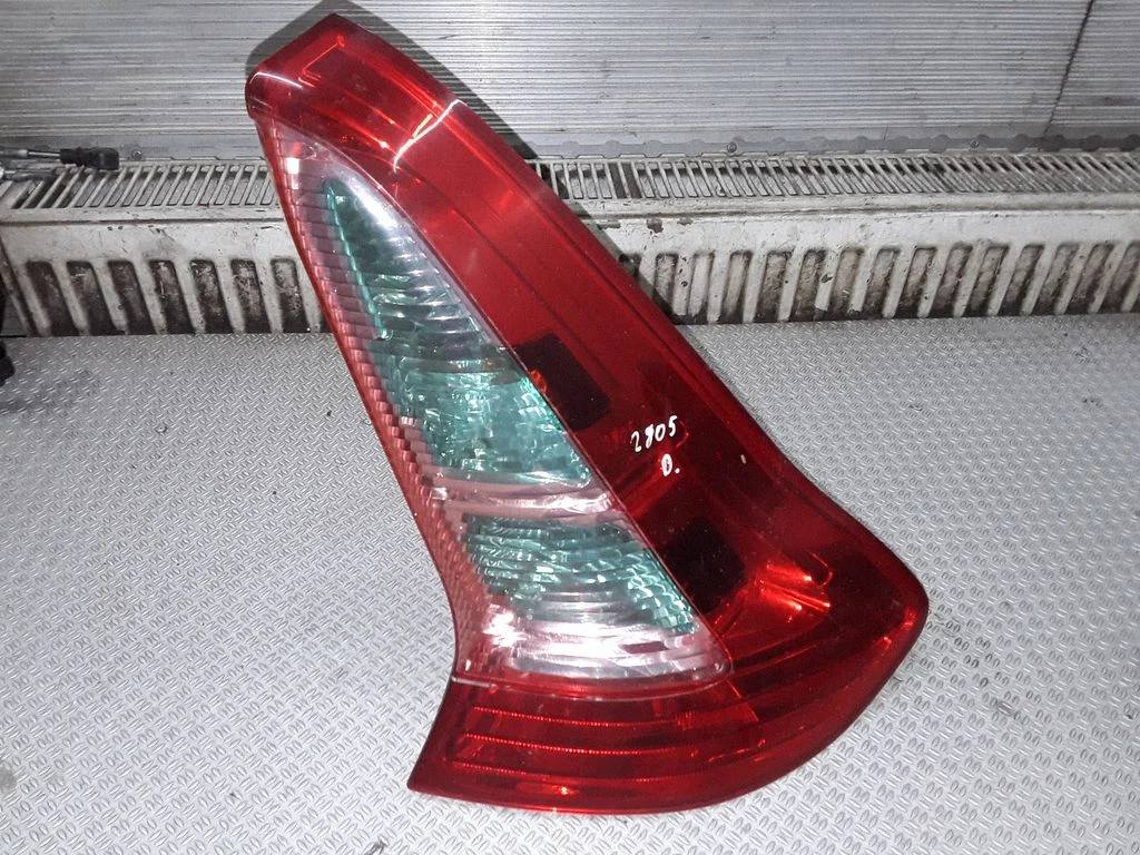 Lampa tylna w błotniku 9646801677