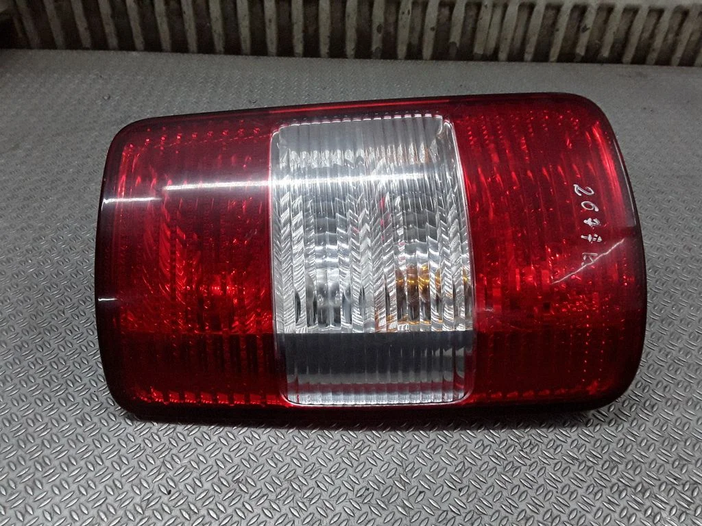 Rear/tail lights 2K0945257A