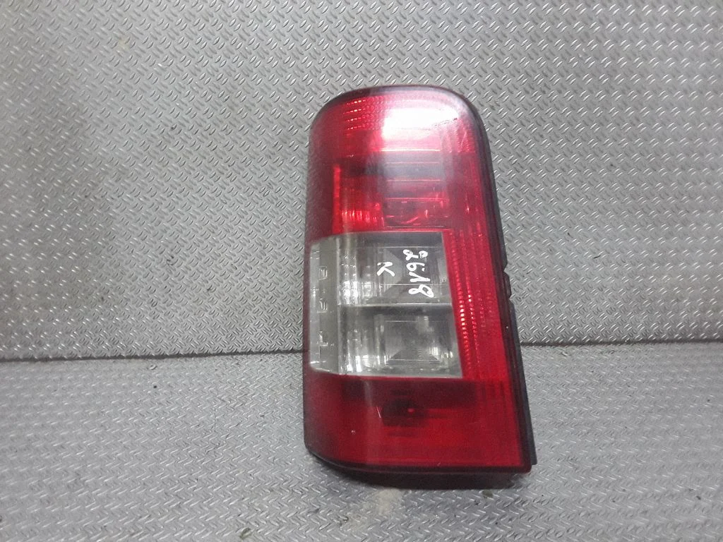 Rear/tail lights 9657977080