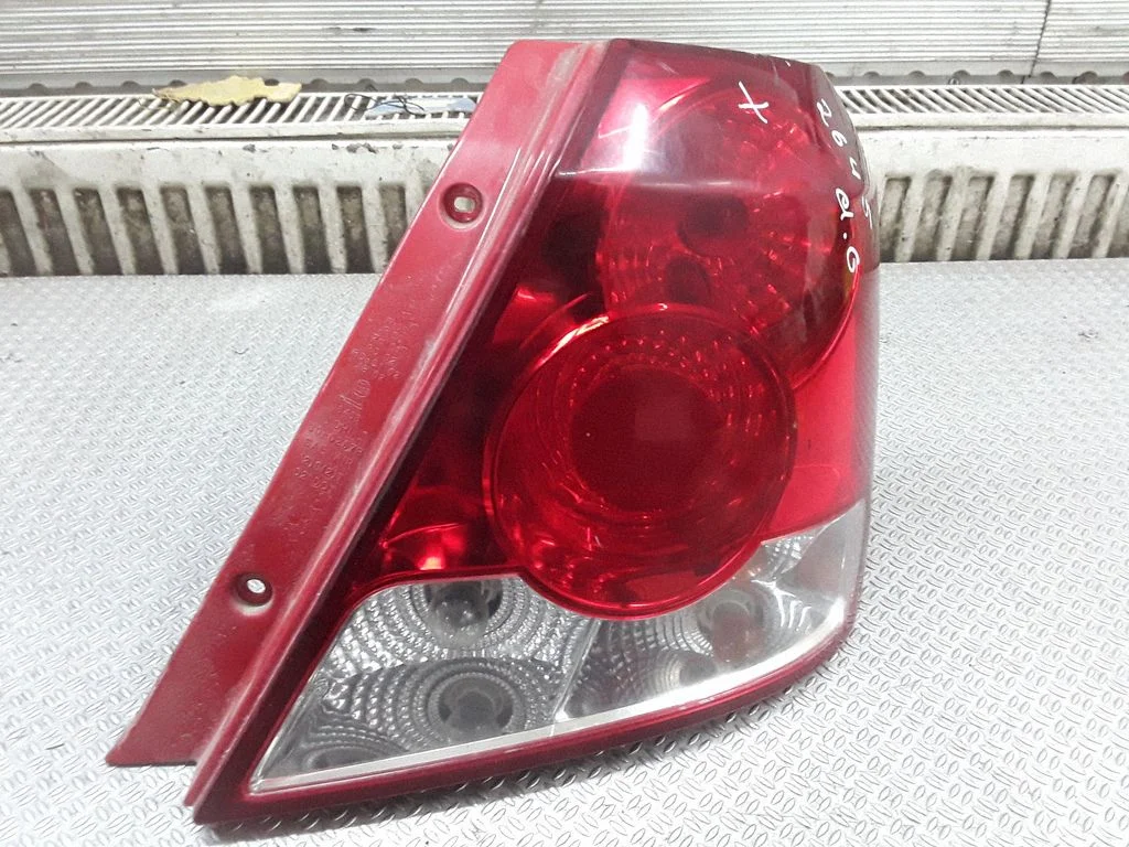 Lampa tylna w błotniku – Chevrolet Kalos (2005-2008)