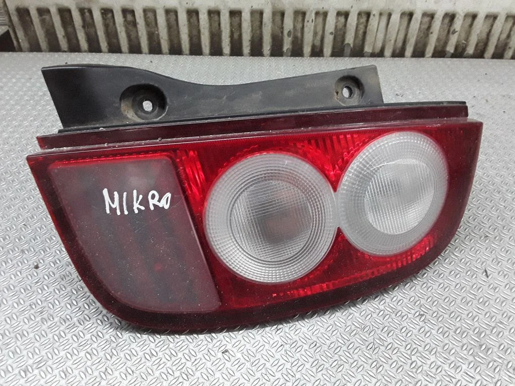 Tagatuli keres – Nissan Micra (2008-2010), parem