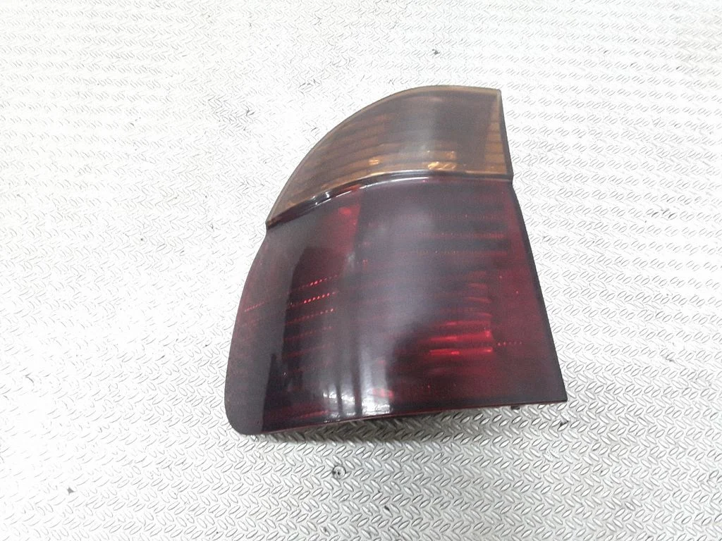 Rear/tail lights – BMW 5 Series E39 (1996-2003)