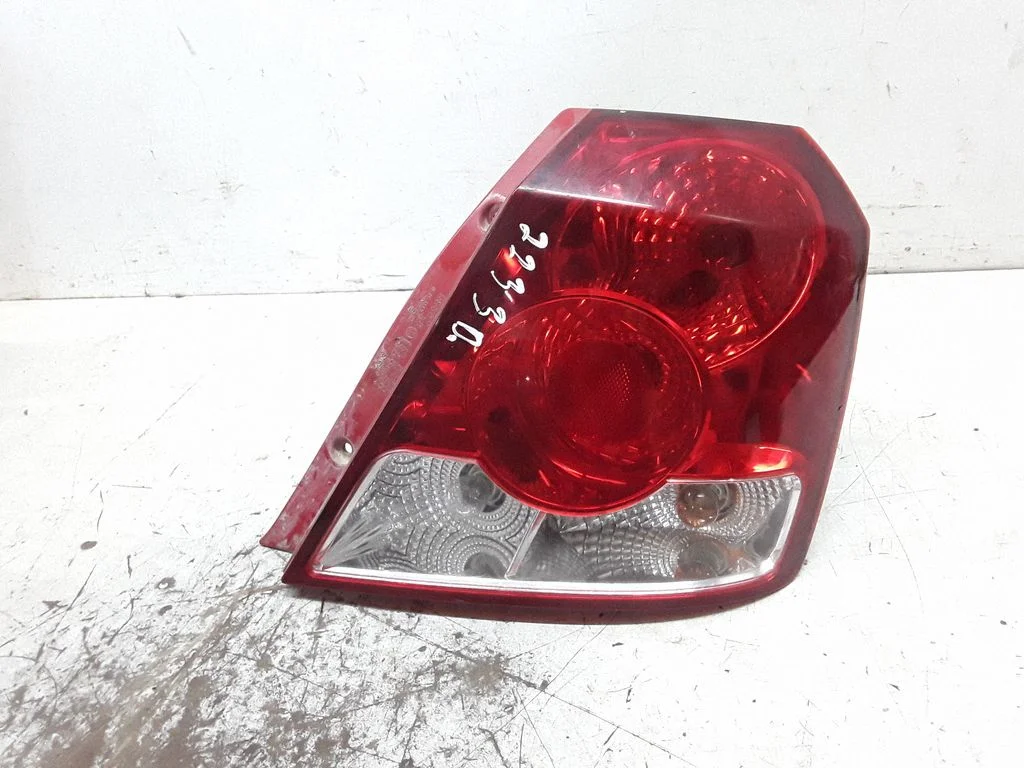 Lampa tylna w błotniku – prawa
