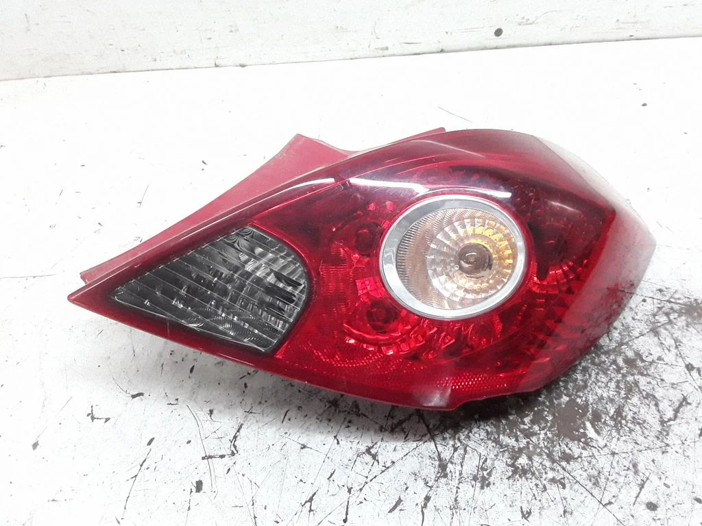 Tagatuli keres – Opel Corsa D (2006-2014)
