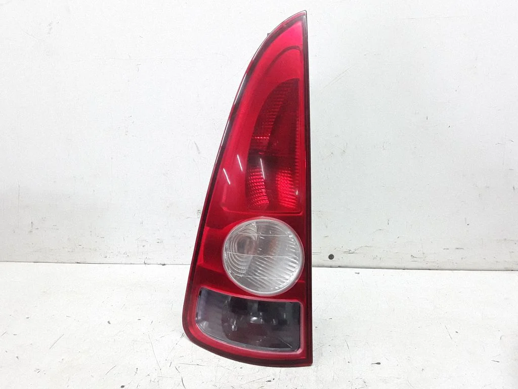 Lampa tylna w błotniku – Renault Espace - Grand espace IV (2004-2014)