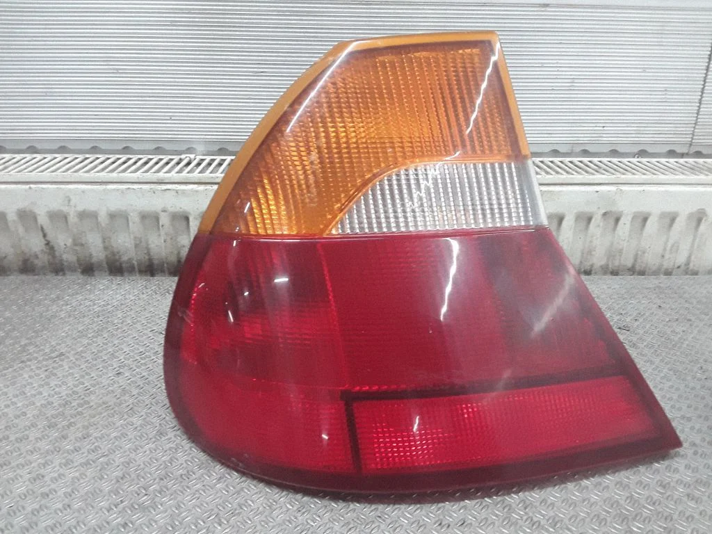 Lampa tylna w błotniku ASM04780051AH