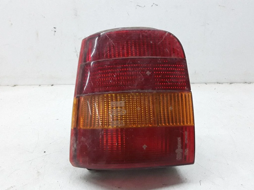 Tagatuli keres 83B613A603 – Ford Scorpio (1992-1994)