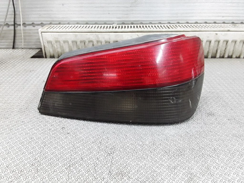 Lampa tylna w błotniku 2321