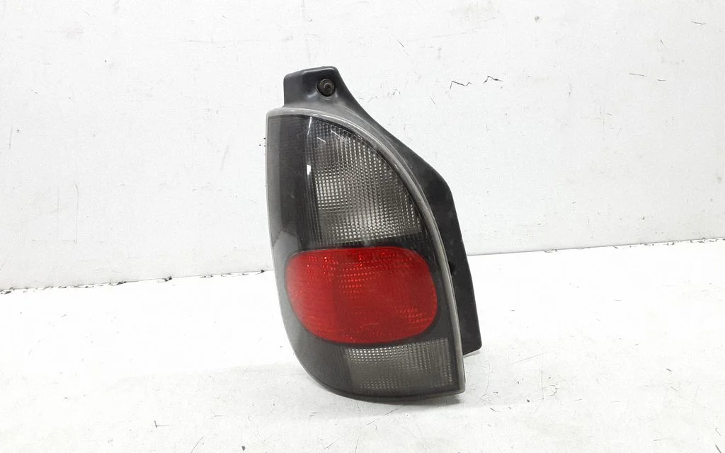 Rear/tail lights – Renault Espace III (1997-2003)