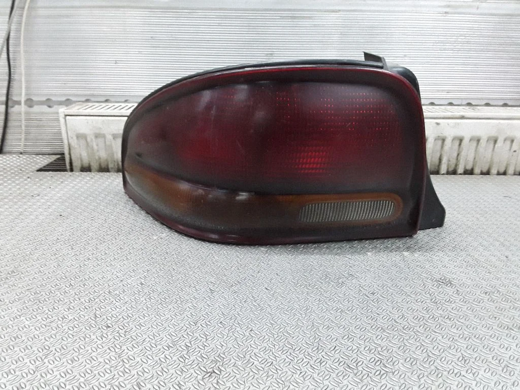 Rear/tail lights A00158622E – Chrysler Stratus (1995-2001)