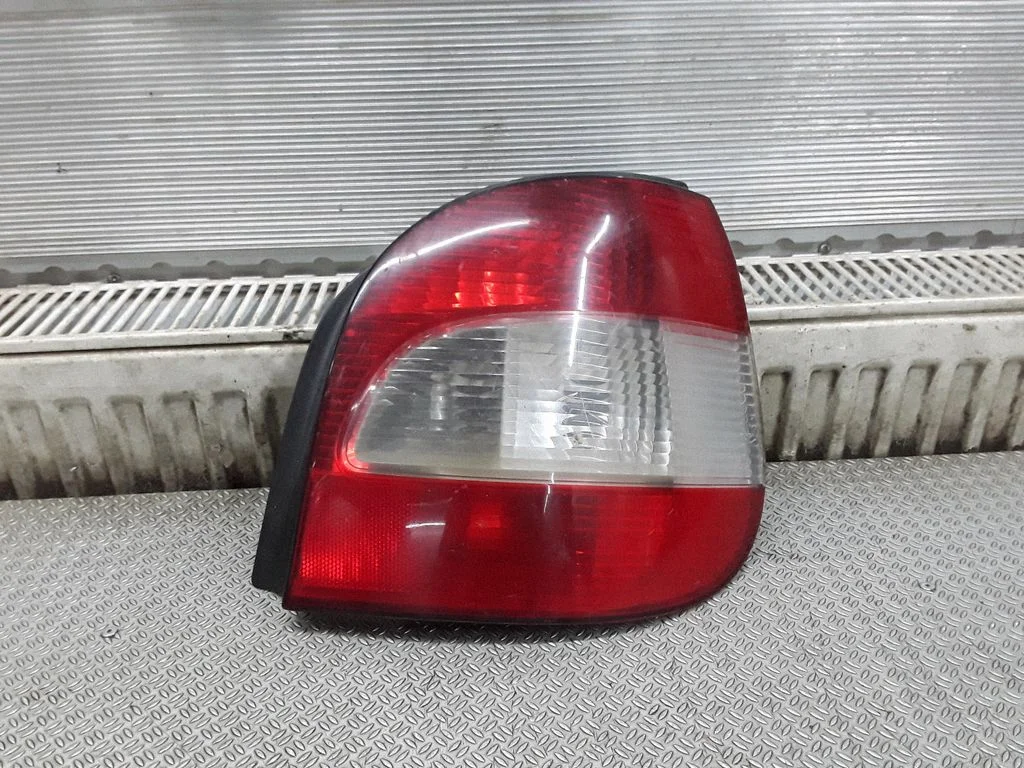 Rear/tail lights – Renault Scenic I (1996-2003)