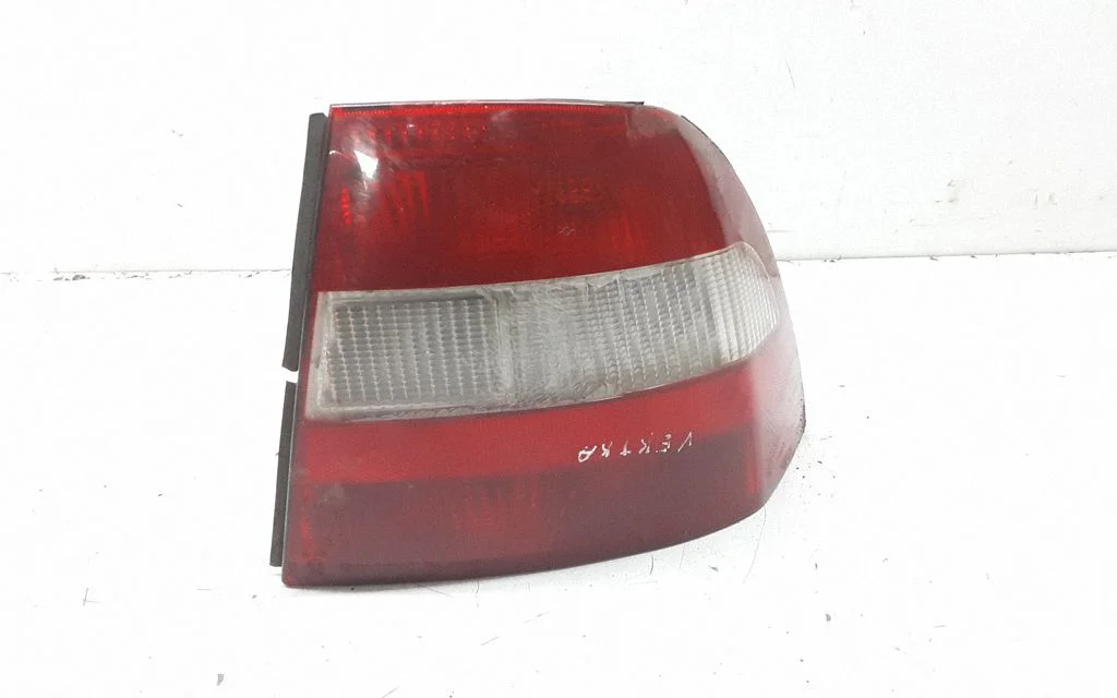Rear/tail lights – Opel Vectra B (1996-2002)