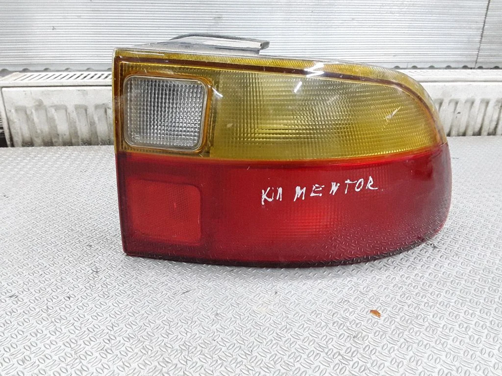 Rear/tail lights 0K21151140R – KIA Mentor (1992-1997)